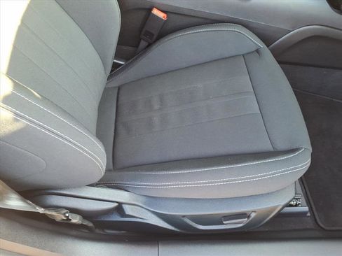 Used 2022 Ford Mustang GT image 17