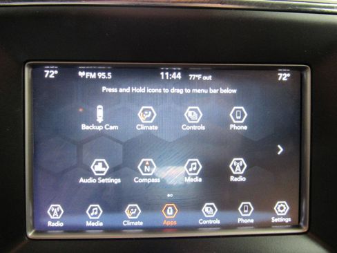 Used 2021 Jeep Grand Cherokee Laredo AWD/4WD image 17