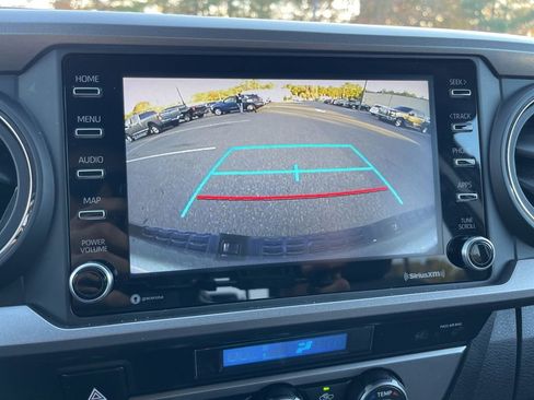 Used 2022 Toyota Tacoma SR5 image 11