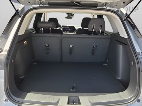 New 2026 Chevrolet TrailBlazer LT w/ Midnight Edition FWD image 13