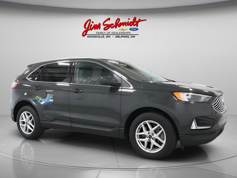 Used 2024 Ford Edge SEL w/ Convenience Package AWD/4WD image 2