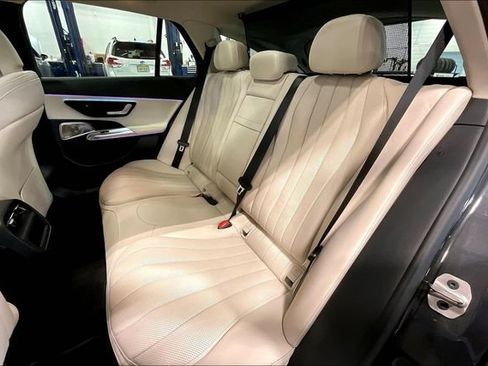 Used 2025 Mercedes-Benz E 450 4MATIC All-Terrain Wagon image 26