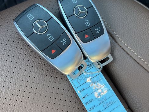 Used 2026 Mercedes-Benz GLE 450e 4MATIC image 38