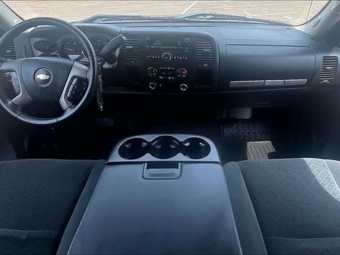 Used 2008 Chevrolet Silverado 1500 LT w/ Texas Edition RWD image 9