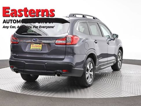 Used 2022 Subaru Ascent Premium AWD/4WD image 5