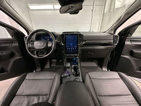 Used 2024 Ford Ranger Lariat w/ Trailer Tow Package image 20