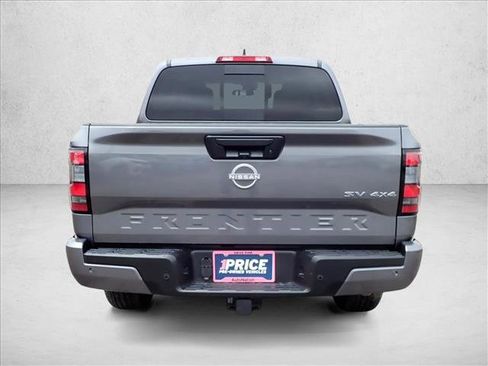 Used 2023 Nissan Frontier SV w/ SV Convenience Package AWD/4WD image 3