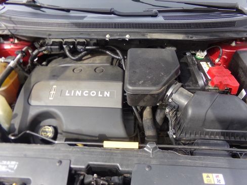 Used 2015 Lincoln MKX Base AWD 4dr SUV w/ Equipment Group 102A image 38