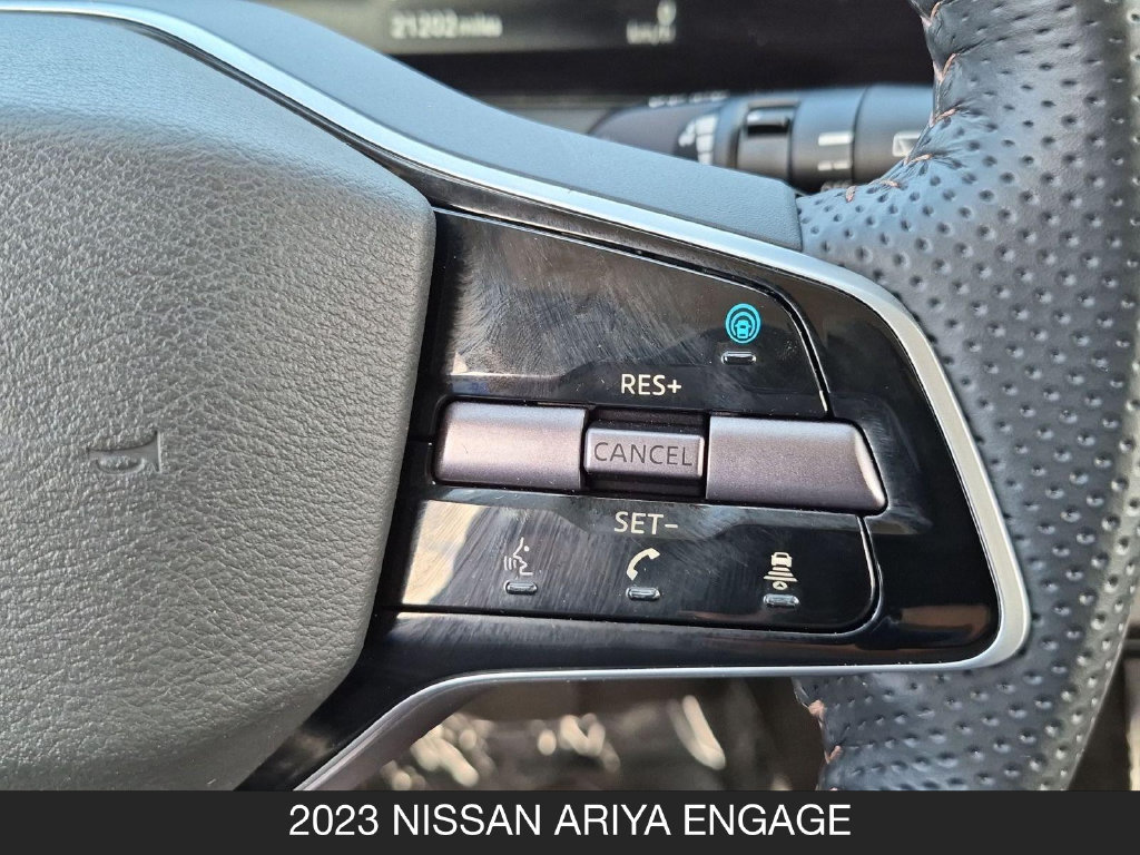 Used 2023 Nissan Ariya AWD image 18