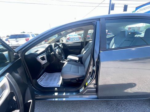 Used 2016 Toyota Corolla LE image 9