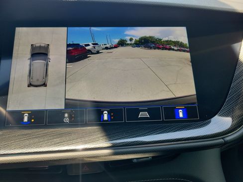 Used 2023 Buick Envision Essence w/ Technology Package I FWD image 25