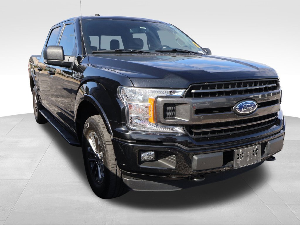 Used 2018 Ford F150 XLT w/ Equipment Group 302A Luxury AWD/4WD image 12