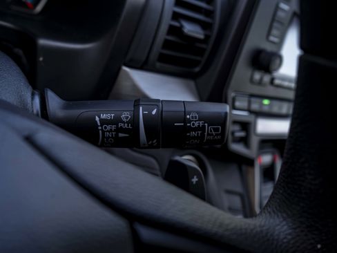 Used 2019 Honda Odyssey LX image 25