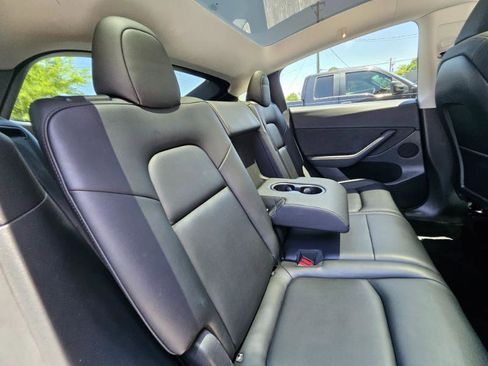Used 2023 Tesla Model Y Long Range AWD/4WD image 68