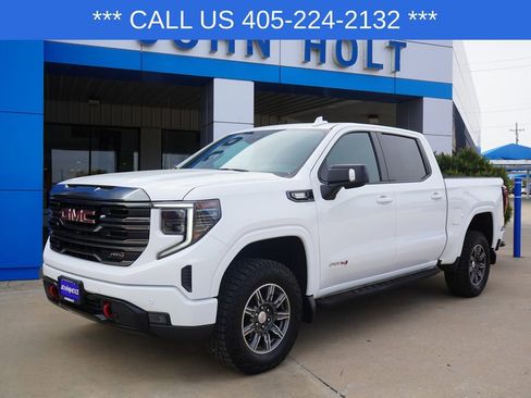 Used 2024 GMC Sierra 1500 AT4 w/ Technology Package image 1