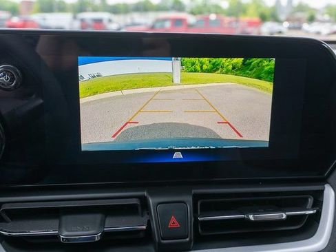 Used 2026 Chevrolet TrailBlazer LS w/ LS Convenience Package AWD/4WD image 25