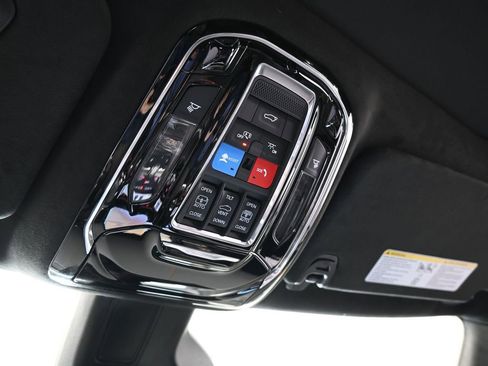 Used 2024 Jeep Grand Wagoneer Series III w/ Quick Order Packagew 28T image 24