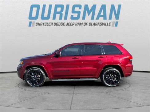 Used 2019 Jeep Grand Cherokee Altitude image 6
