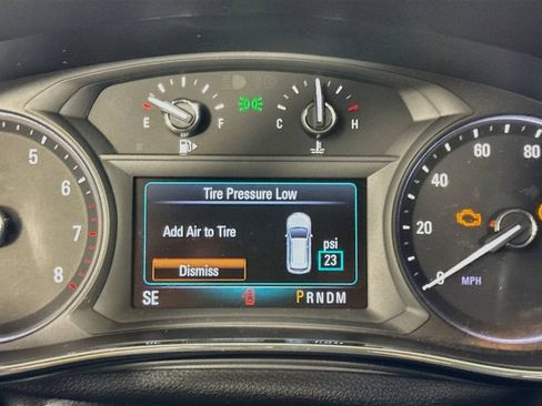 Used 2018 Buick Encore Preferred FWD image 12