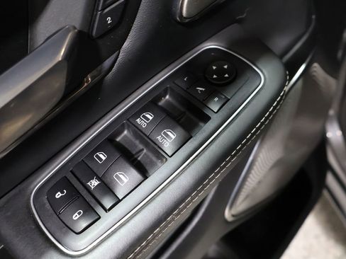 Certified 2020 RAM 1500 Limited image 16