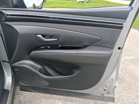 Used 2023 Hyundai Tucson Limited FWD image 17