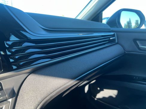 Used 2025 Toyota Camry LE image 35