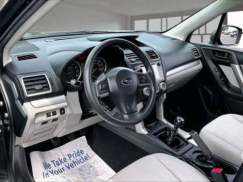 Used 2016 Subaru Forester 2.5i Premium AWD/4WD image 14