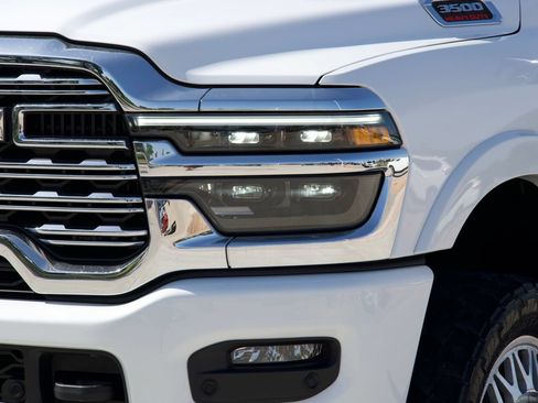 Used 2025 RAM 3500 Longhorn AWD/4WD image 4