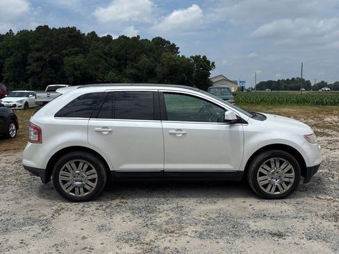Used 2010 Ford Edge Limited AWD/4WD image 4