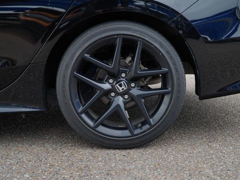 Used 2023 Honda Civic Sport image 10
