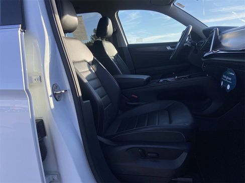 Used 2024 Volkswagen Atlas SEL image 28