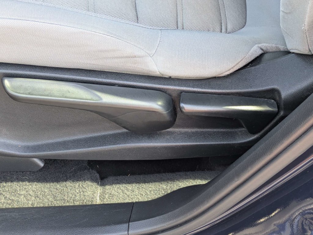 Used 2017 Honda CR-V LX image 20
