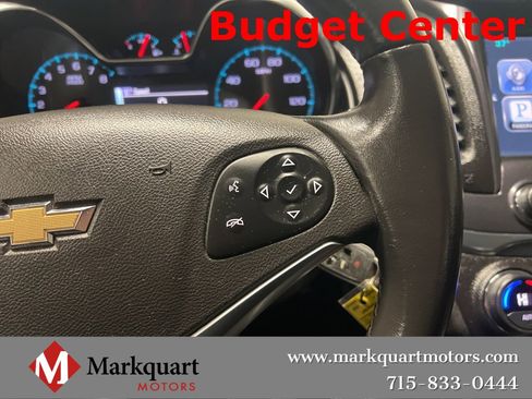 Used 2014 Chevrolet Impala LT w/ Convenience Package image 15