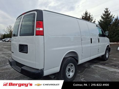 New 2025 Chevrolet Express 2500 w/ Driver Convenience Package RWD image 3