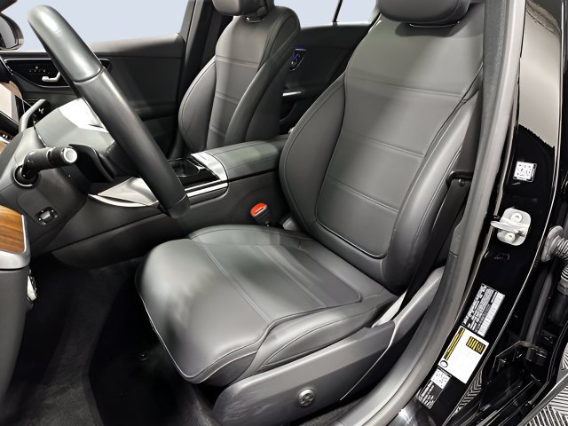 Used 2026 Mercedes-Benz C 300 4MATIC Sedan image 20