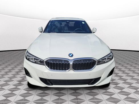 Certified 2024 BMW 330i Sedan w/ Convenience Package image 2