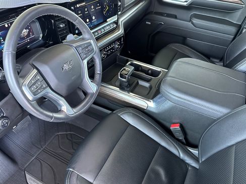 Used 2023 Chevrolet Silverado 1500 RST w/ All Star Edition Plus AWD/4WD image 4