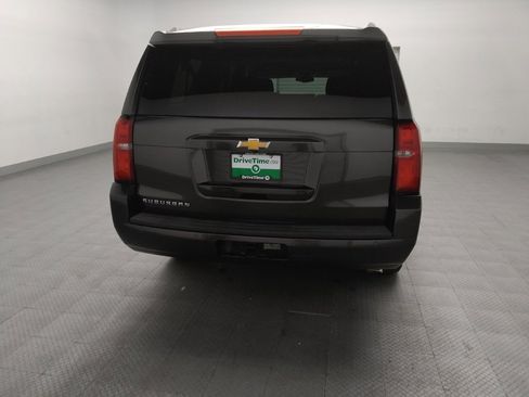 Used 2016 Chevrolet Suburban LS RWD image 7