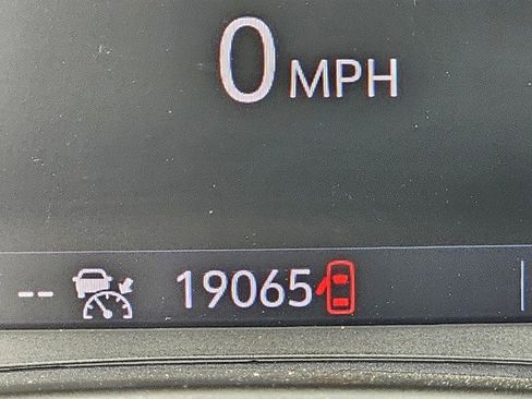 Used 2022 Chevrolet Equinox Premier image 34