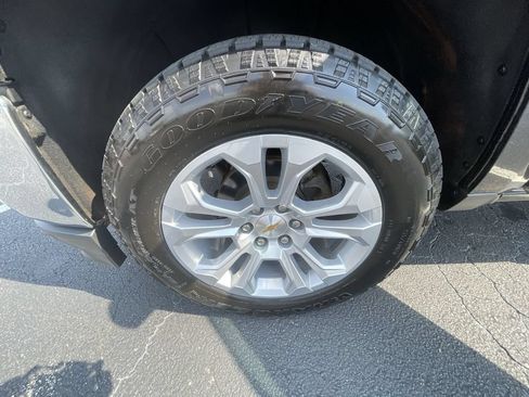 Certified 2016 Chevrolet Silverado 1500 LT w/ All Star Edition AWD/4WD image 32