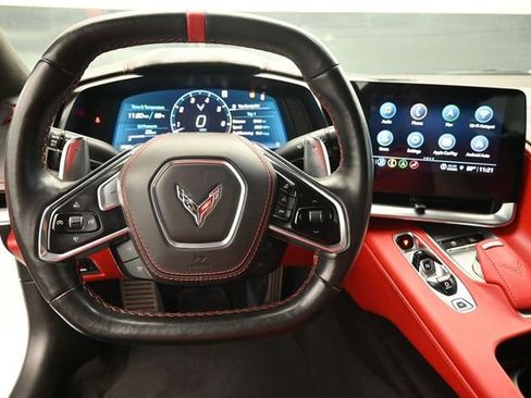 Used 2022 Chevrolet Corvette Stingray Premium Cpe w/ Z51 Performance Package RWD image 10