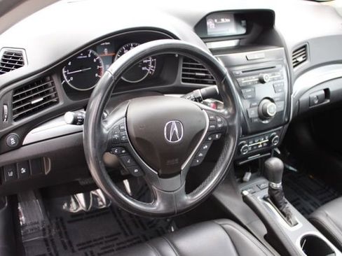 Used 2019 Acura ILX image 16