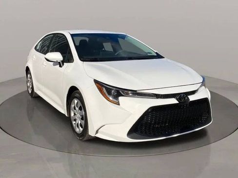 Used 2022 Toyota Corolla LE FWD image 8