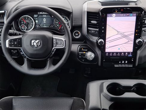 Used 2025 RAM 1500 Laramie image 29