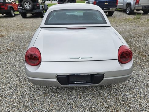Used 2004 Ford Thunderbird image 3
