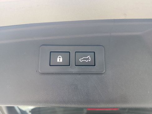 Used 2025 Subaru Outback Wilderness image 12