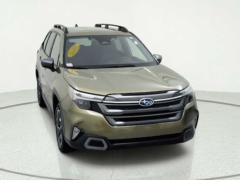 Certified 2025 Subaru Forester Limited w/ Popular Package #2 AWD/4WD image 2