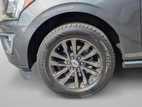 Used 2020 Ford Expedition Limited w/ Equipment Group 301A image 9