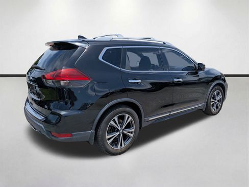 Used 2017 Nissan Rogue SL w/ SL Premium Package FWD image 4