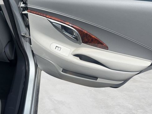 Used 2013 Buick LaCrosse FWD image 23